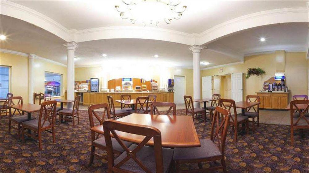 Holiday Inn Express Hotel & Suites Ames By Ihg Buitenkant foto