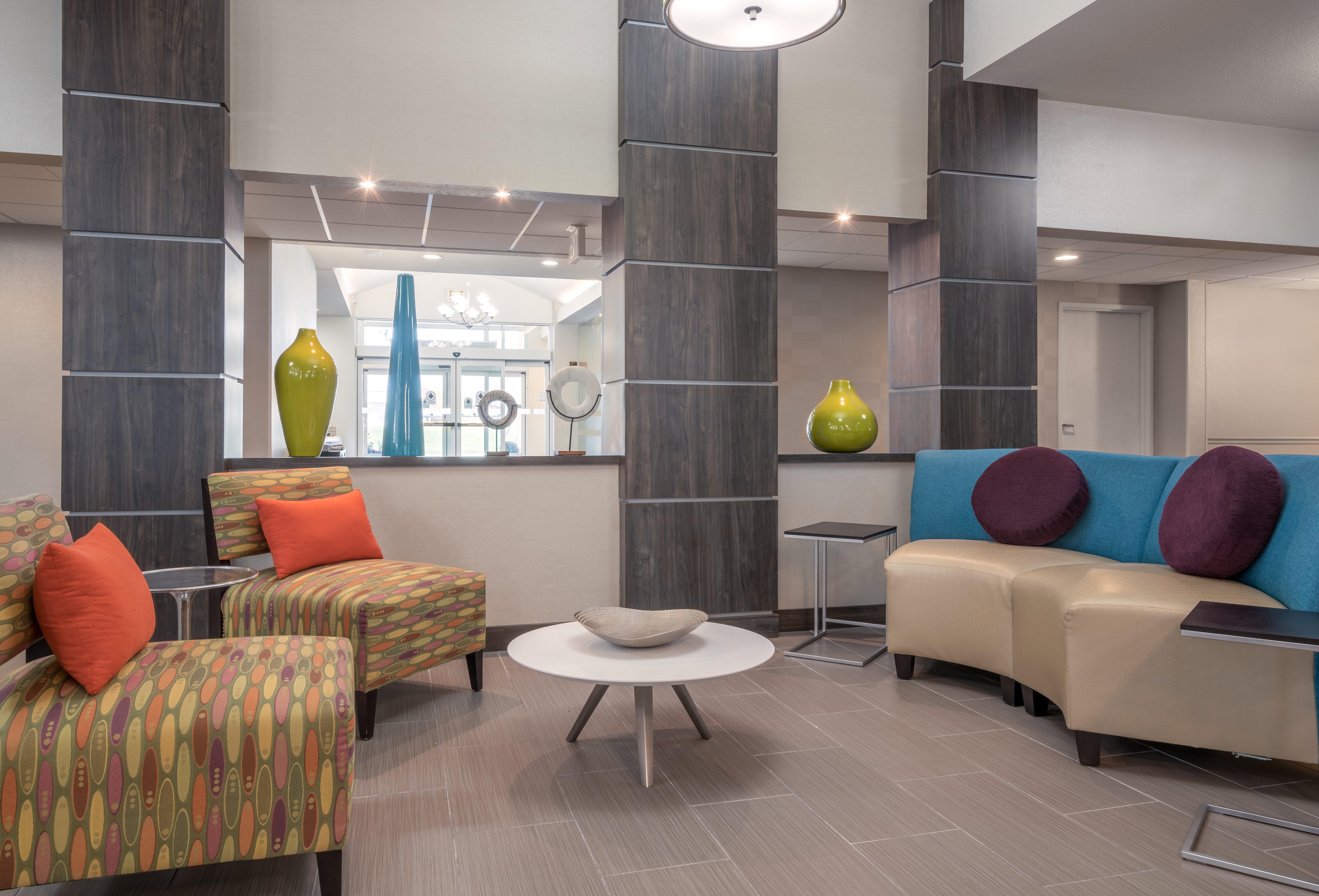 Holiday Inn Express Hotel & Suites Ames By Ihg Buitenkant foto