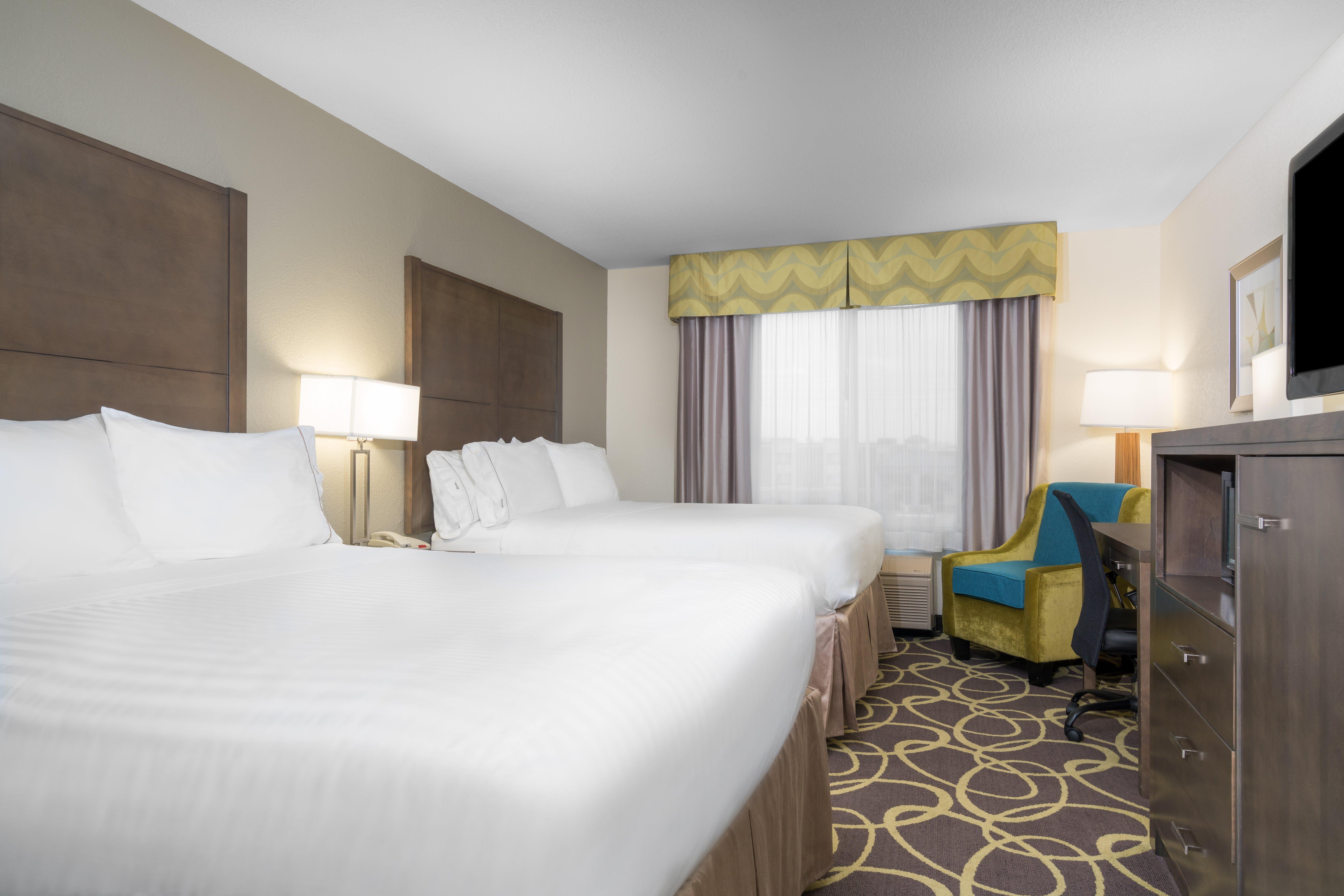 Holiday Inn Express Hotel & Suites Ames By Ihg Buitenkant foto